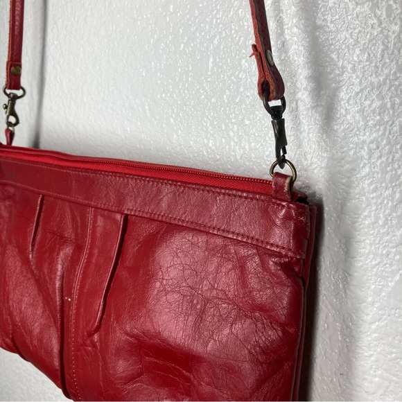 Vintage Toni Red Leather Crossbody Bag 12x8" Retro Purse Removable Strap - Picture 7 of 15